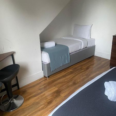 Sw16 Norbury Guesthouse London Kültér fotó